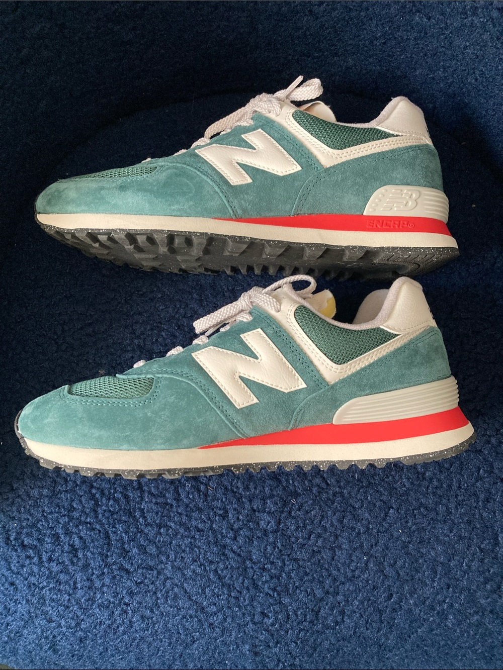 New Balance 574 Teal & White Running Shoes with Coral Accent. Unisex W/10.5 M/9 - Picture 5 of 8